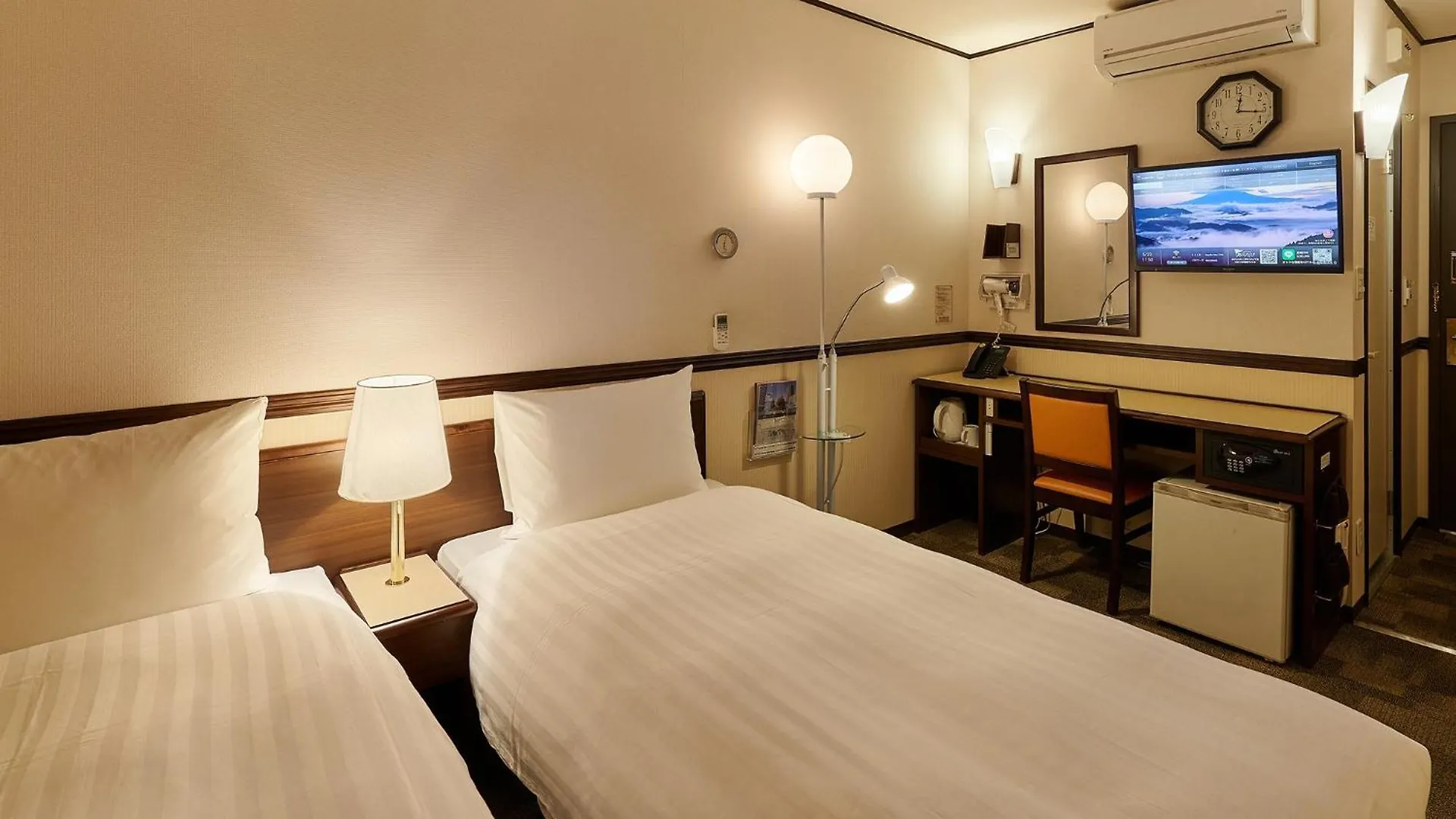 *** Hotell Toyoko Inn Osaka Namba Nippombashi Japan