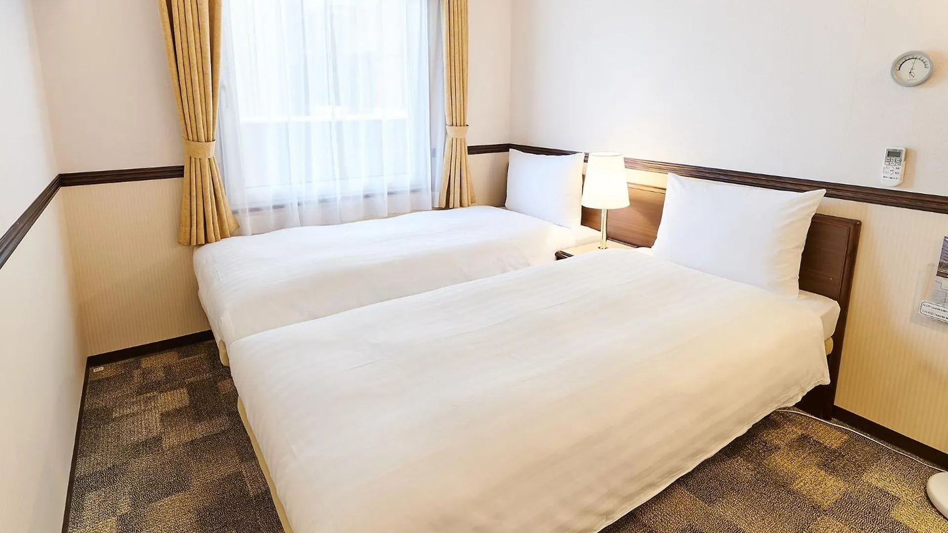 Toyoko Inn Osaka Namba Nippombashi Hotell